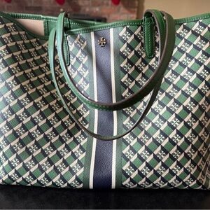 Tory Burch Green and Navy Tote